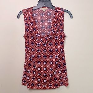 Banana Republic XS Sleeveless top Coral, Navy, white geometric pattern Cowl neck
